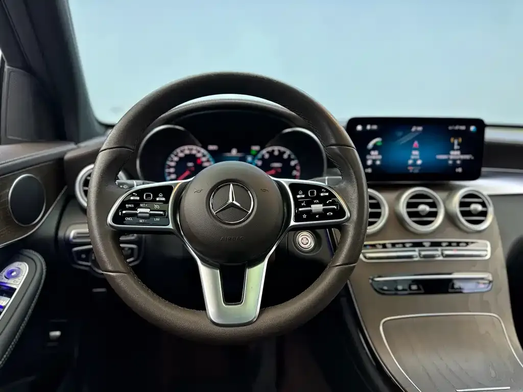 Mercedes-Benz GLC — фото 5