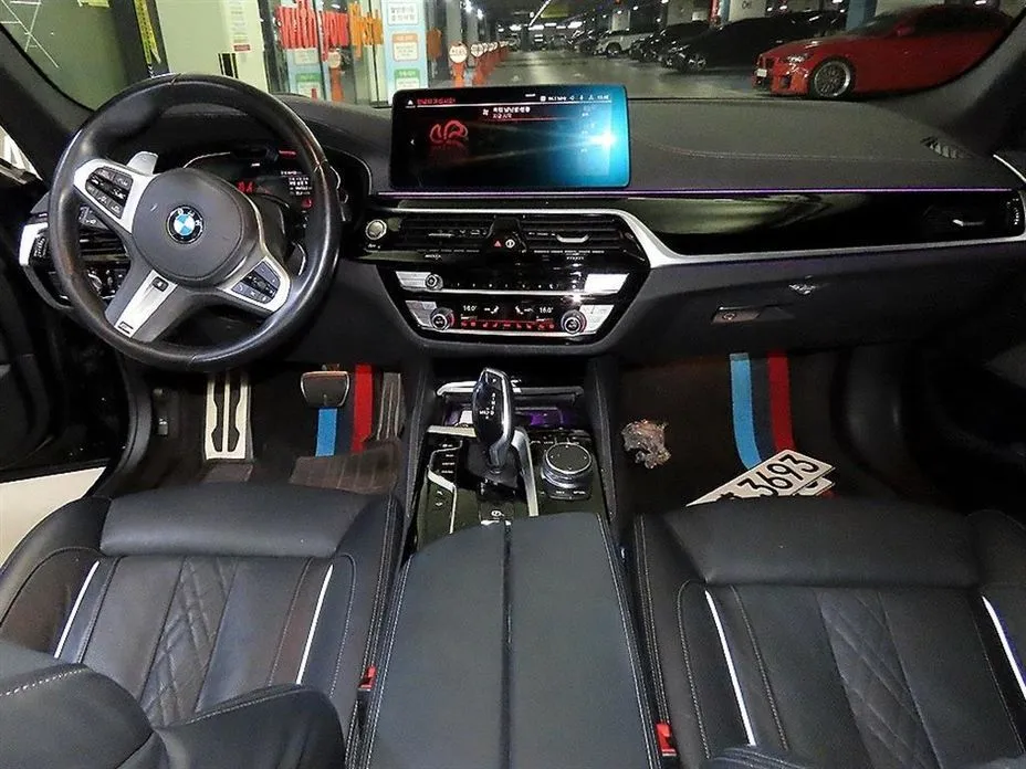BMW 5-Series — фото 10