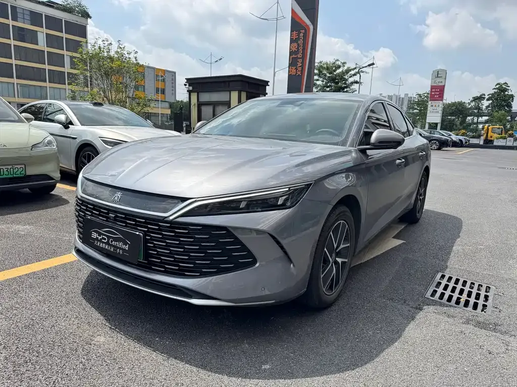 BYD Qin L — фото 8