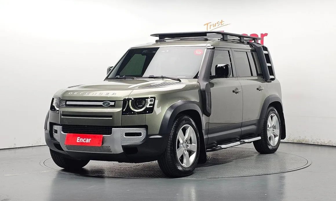 Land Rover Defender — фото 1