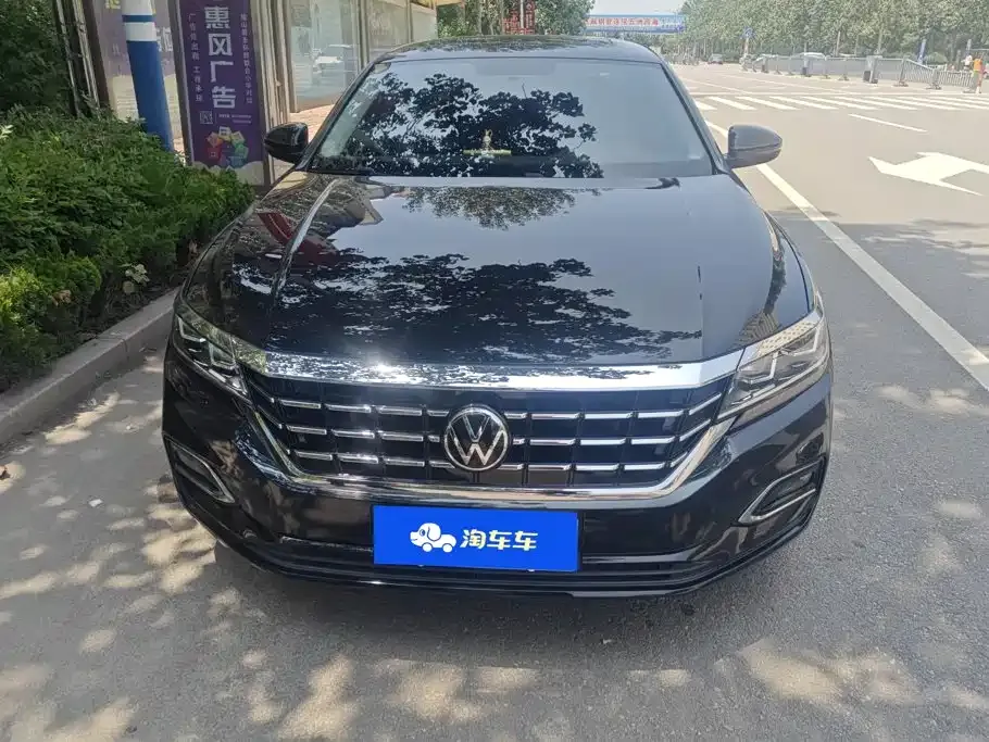 Volkswagen Passat — фото 10