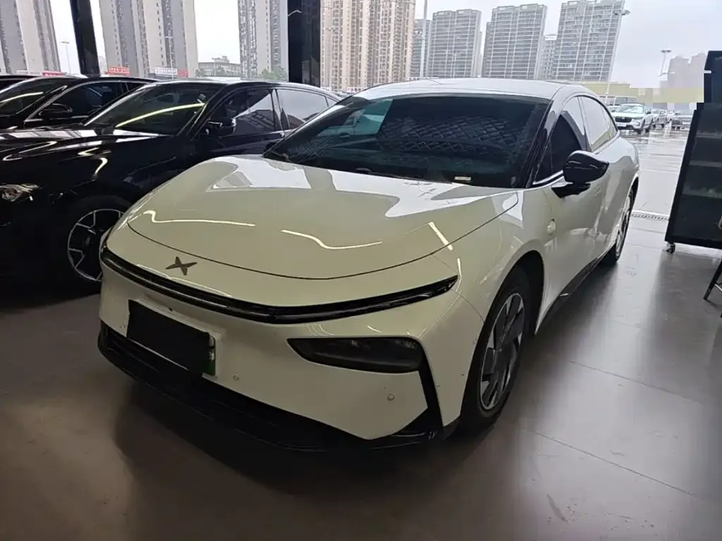 XPeng P7+ — фото 1
