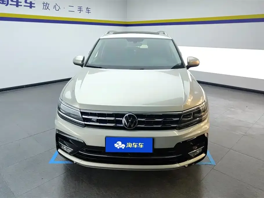 Volkswagen Tiguan L — фото 3