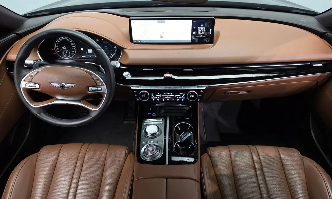 Genesis G80 — фото 9