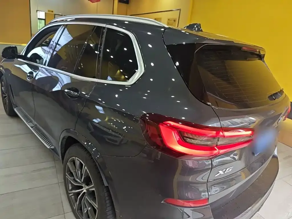 BMW X5 (Import) — фото 4