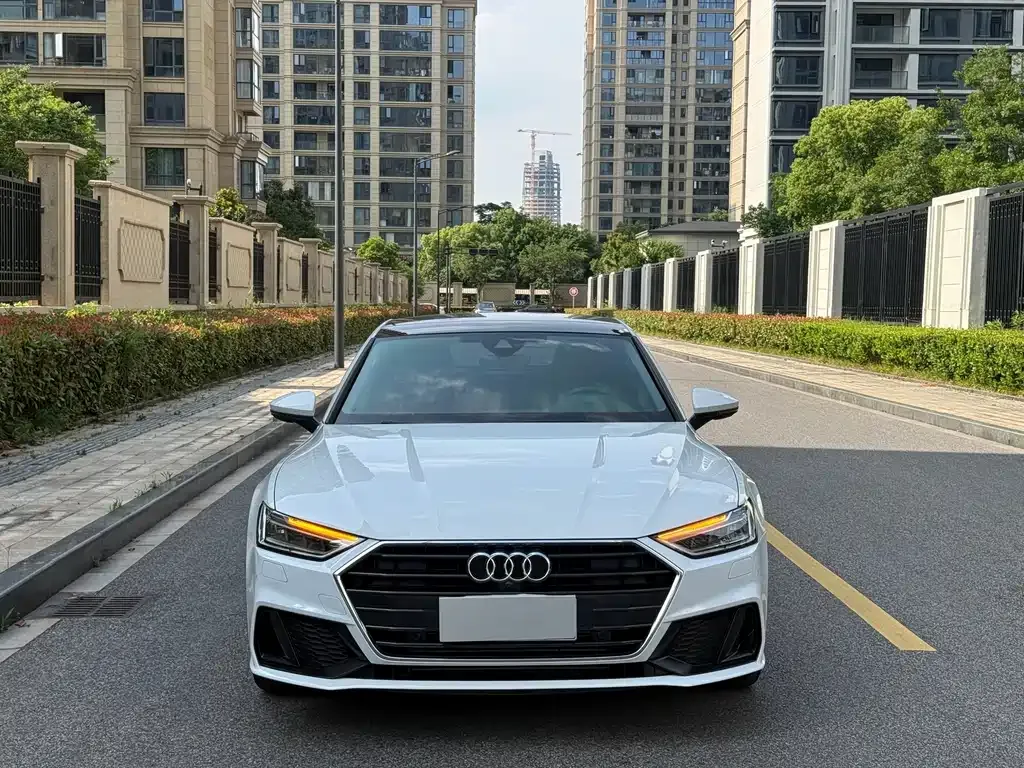 Audi A7 — фото 10