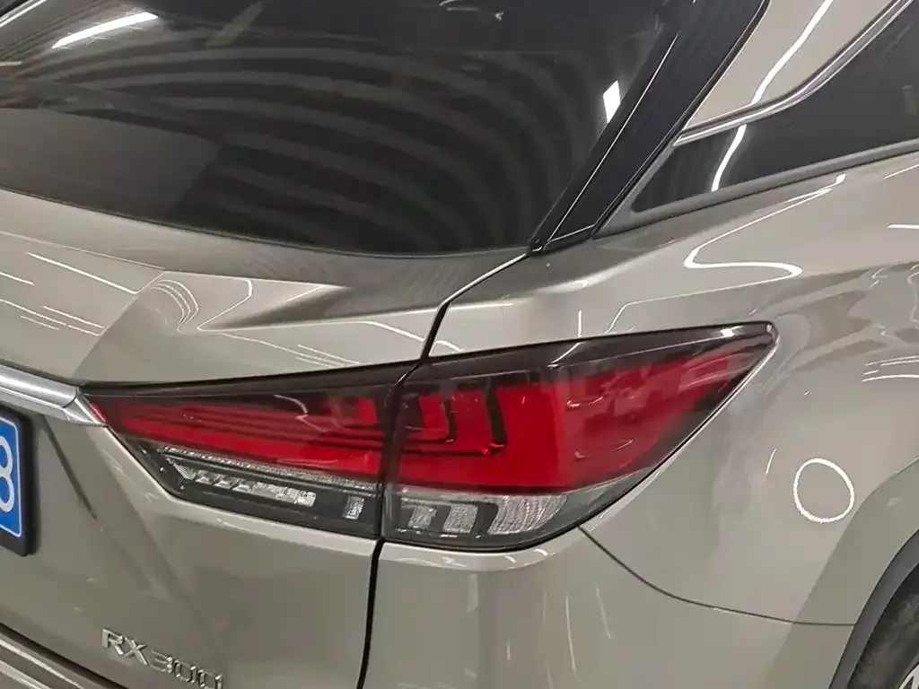 Lexus RX — фото 2