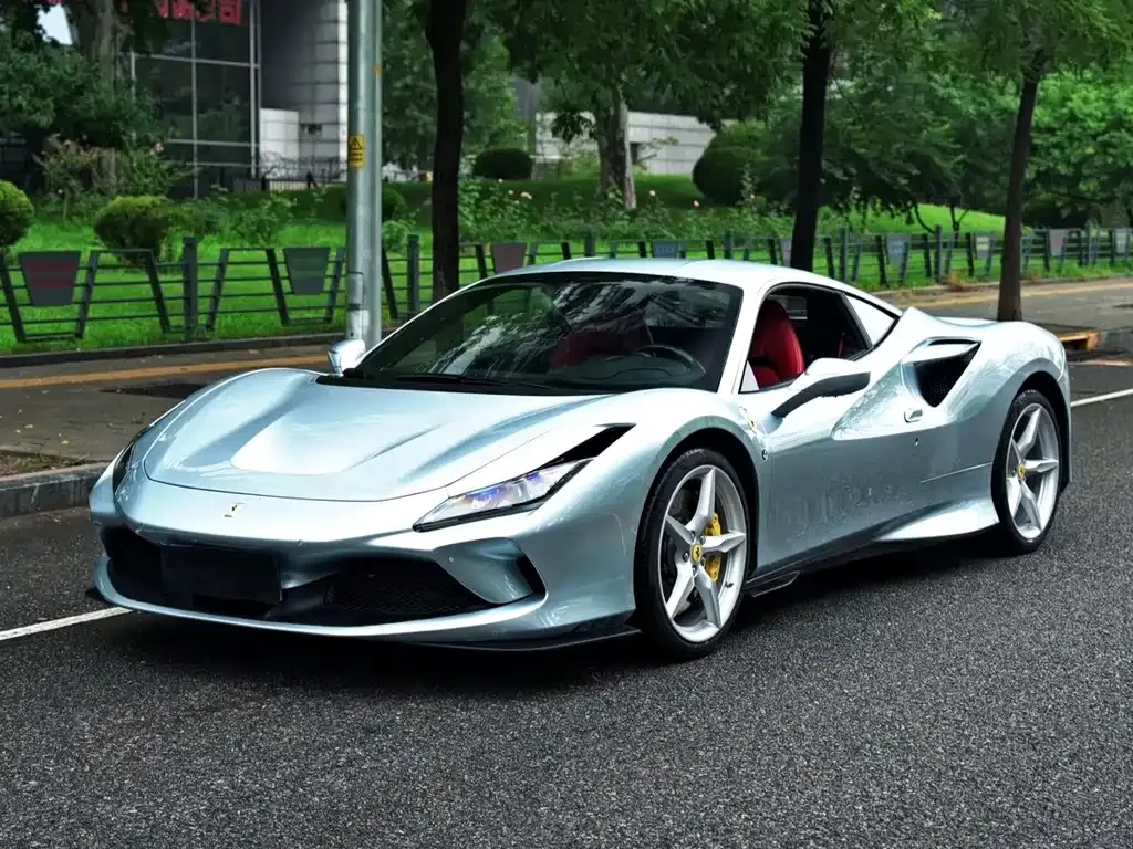 Ferrari F8 — фото 1