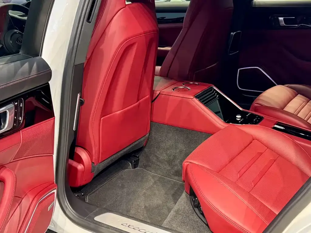 Porsche Panamera — фото 10