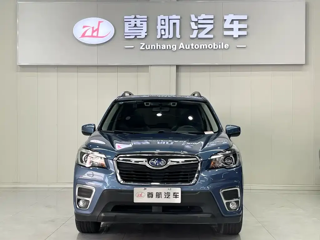 Subaru Forester — фото 4