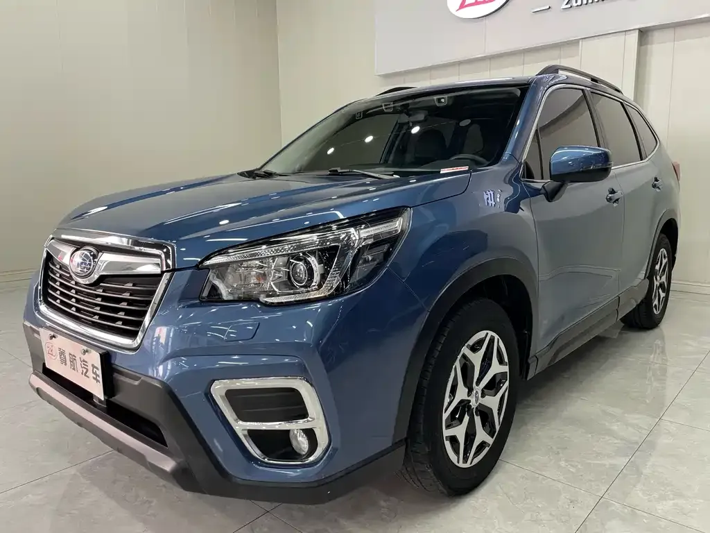 Subaru Forester — фото 7
