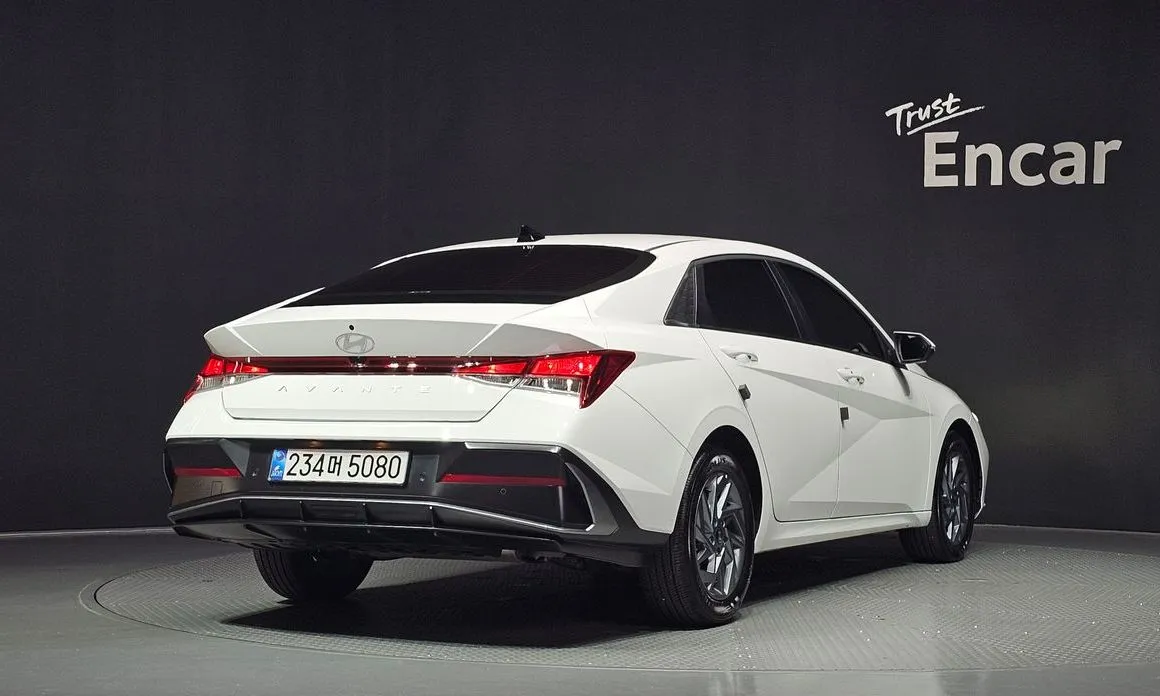 Hyundai AVANTE — фото 7