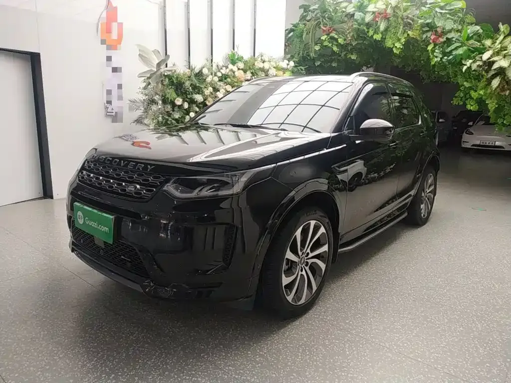 Land Rover Discovery Sport — фото 1