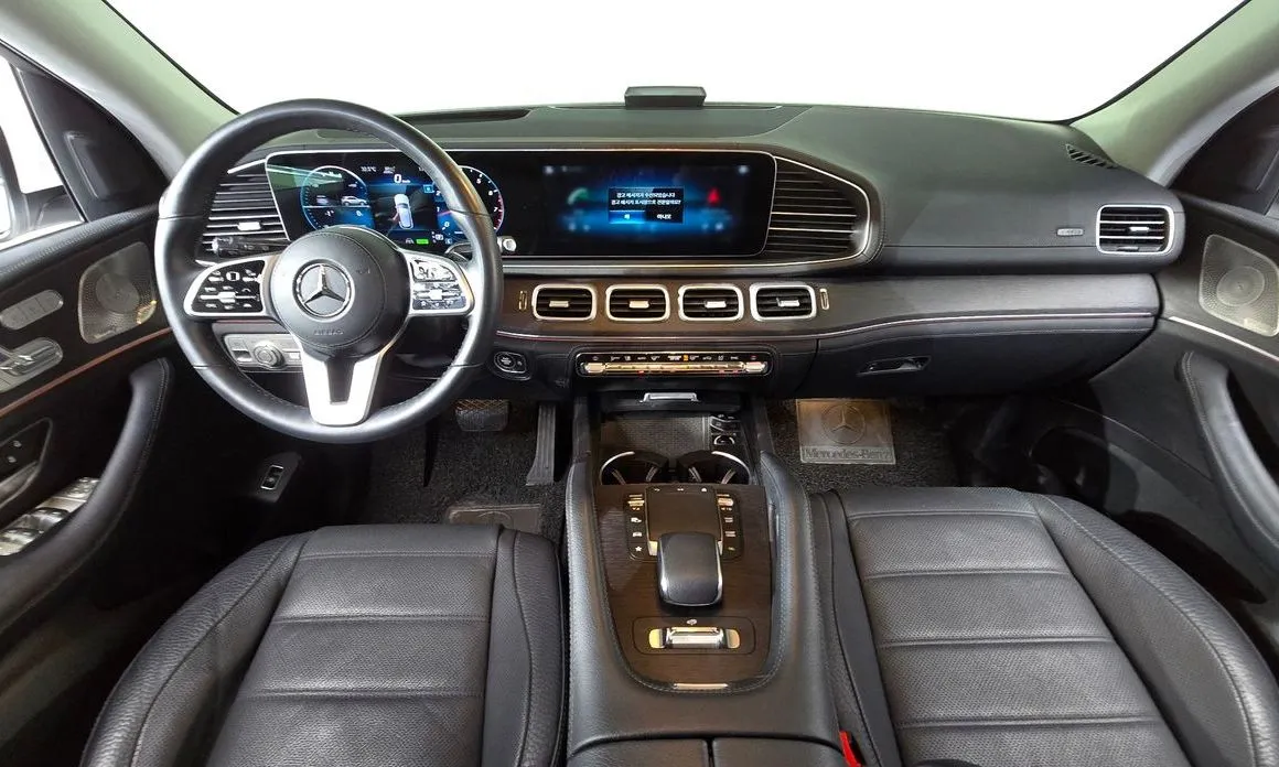 Mercedes-Benz GLE-Class — фото 7