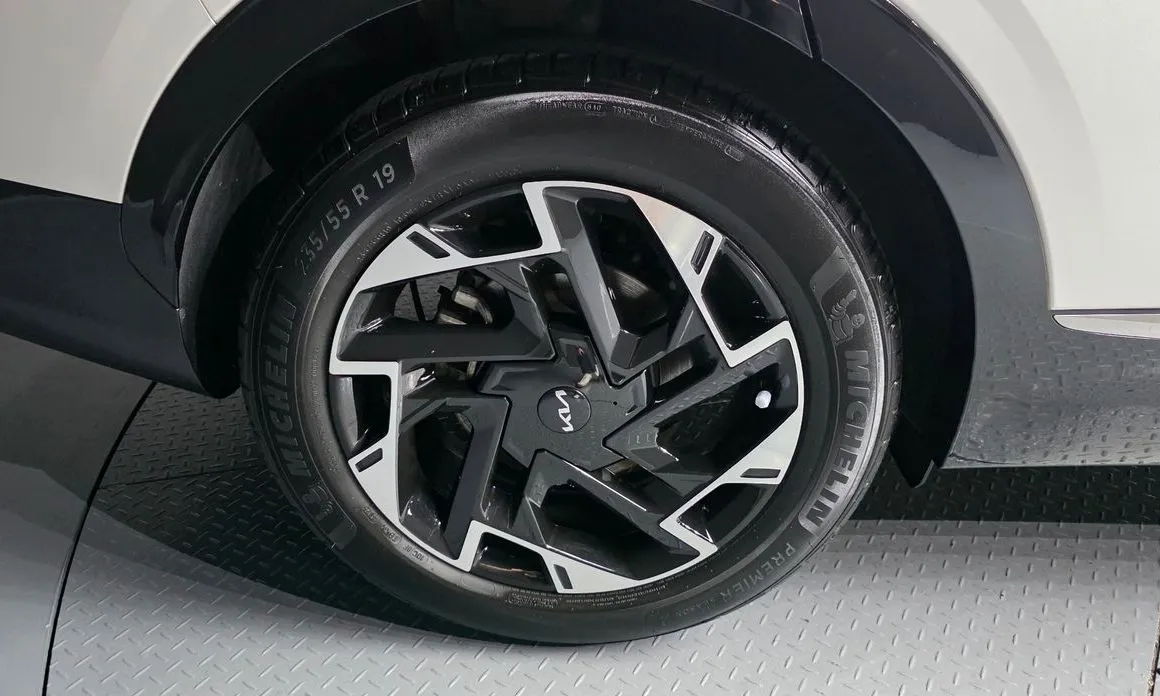 Kia Sportage — фото 5