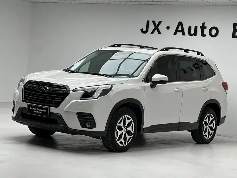 Subaru Forester — фото 1