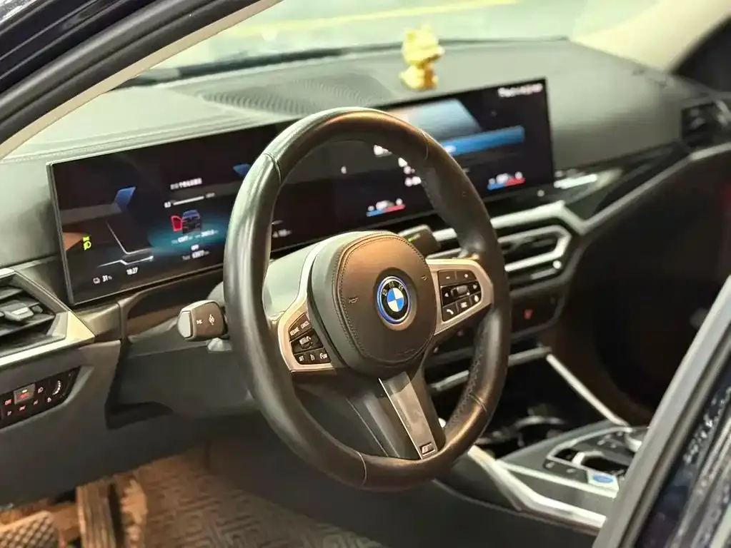 BMW i3 — фото 7