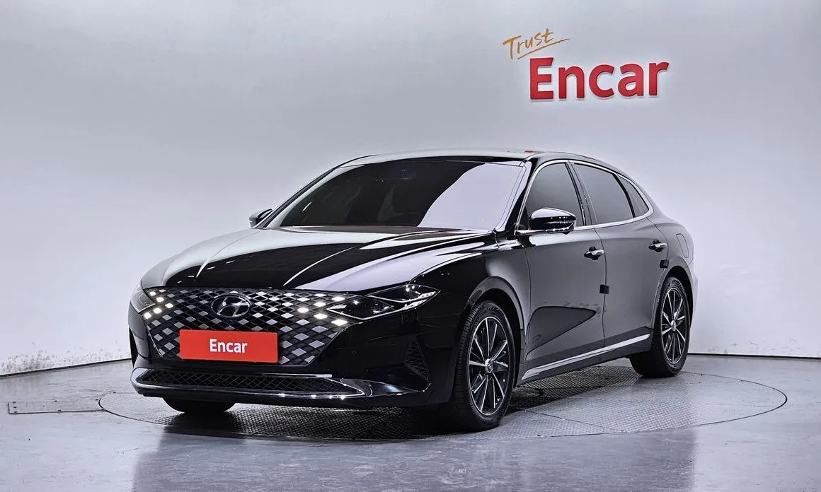 Hyundai Grandeur — фото 1