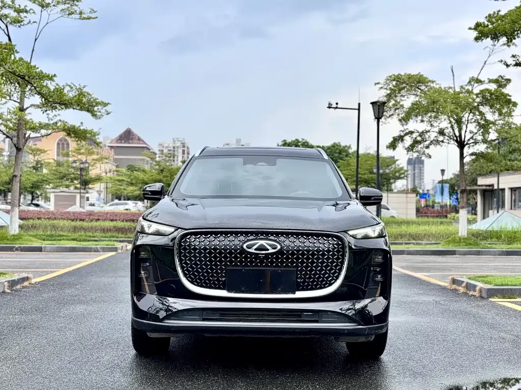 Chery Tiggo 8 PLUS — фото 10