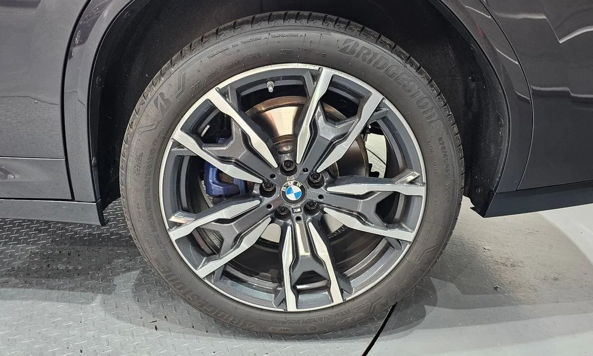 BMW X4 — фото 9