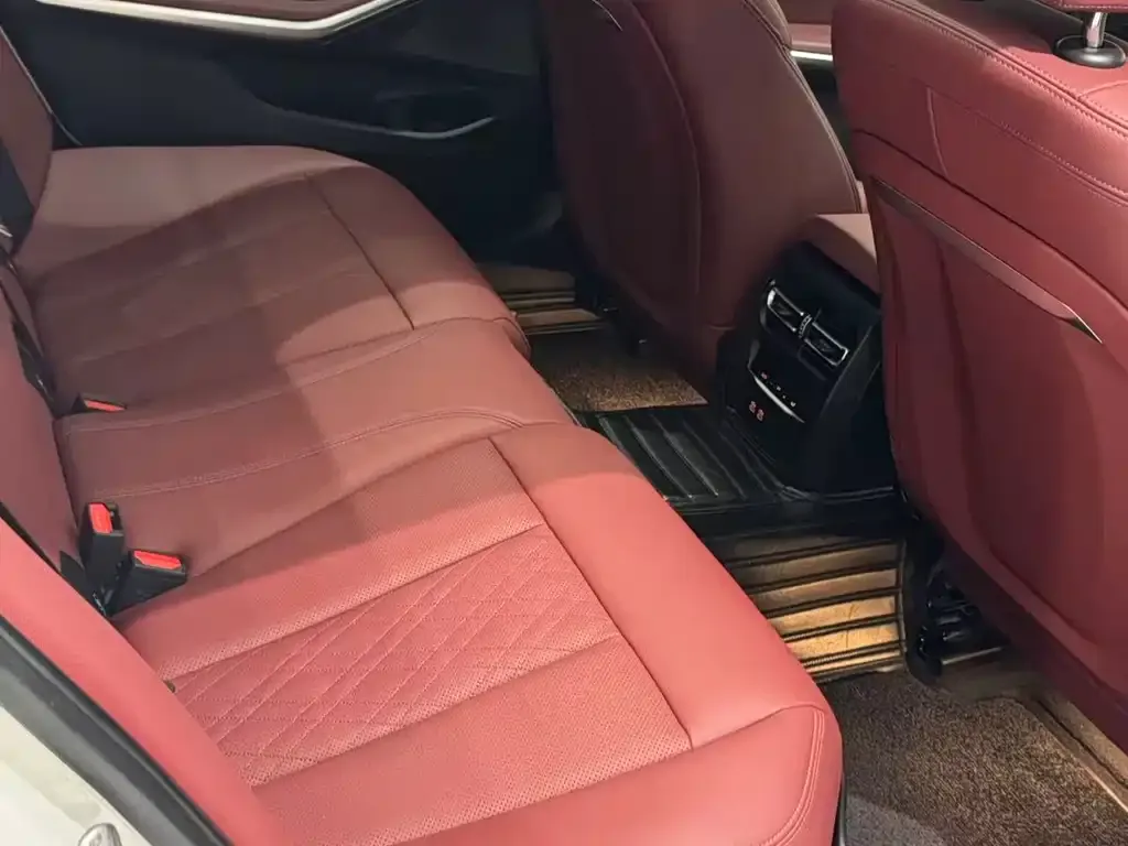 BMW 3 Series — фото 10