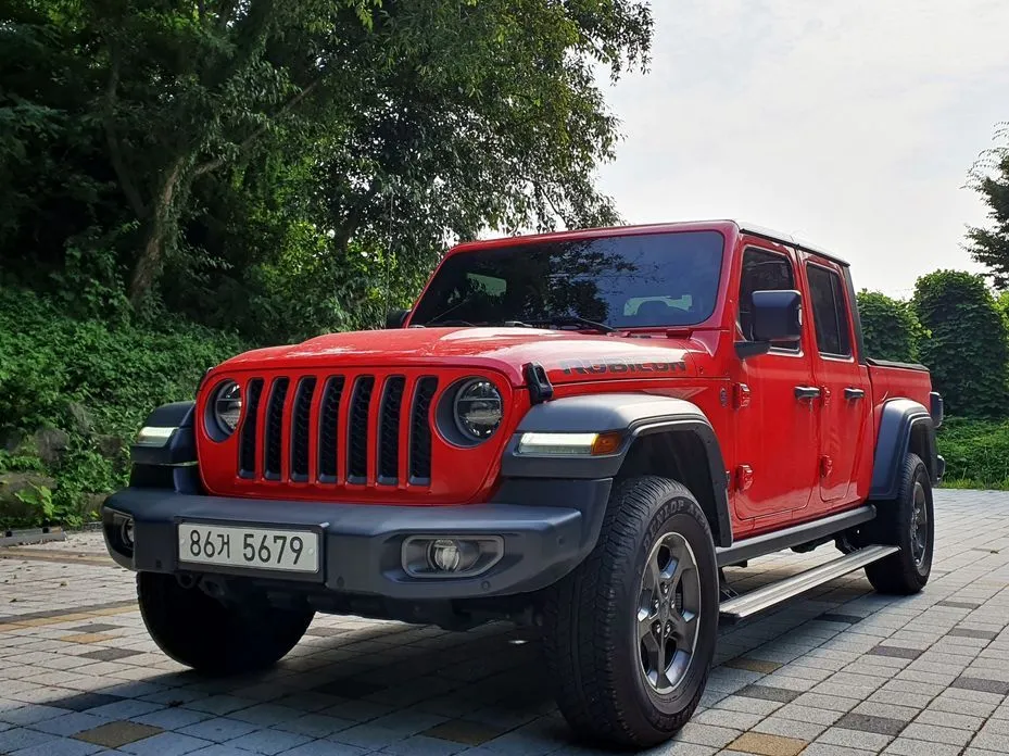 Jeep Gladiator — фото 1