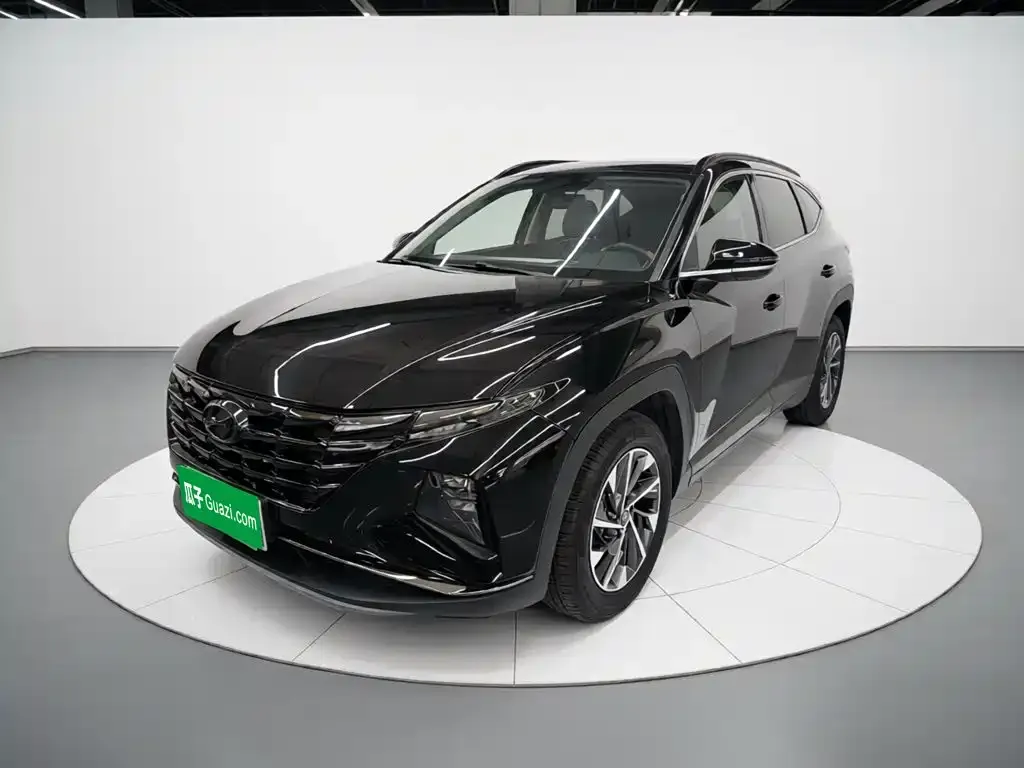 Hyundai Tucson — фото 1