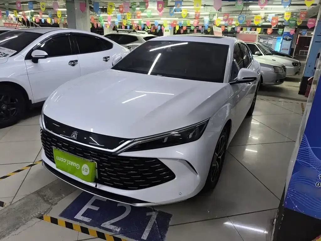 BYD Qin L — фото 5