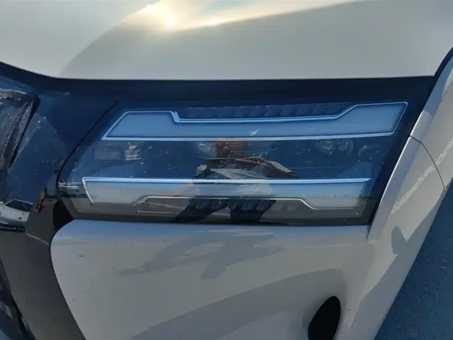Wuling Starlight 730 New Energy — фото 2