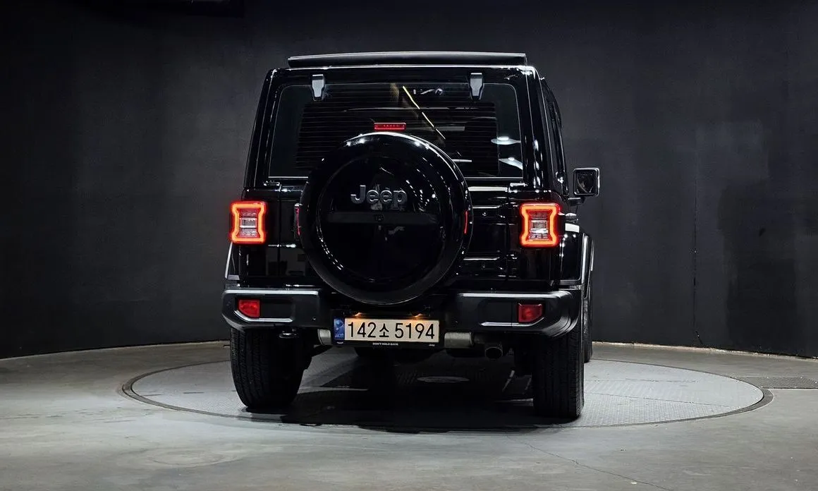 Jeep Wrangler — фото 3