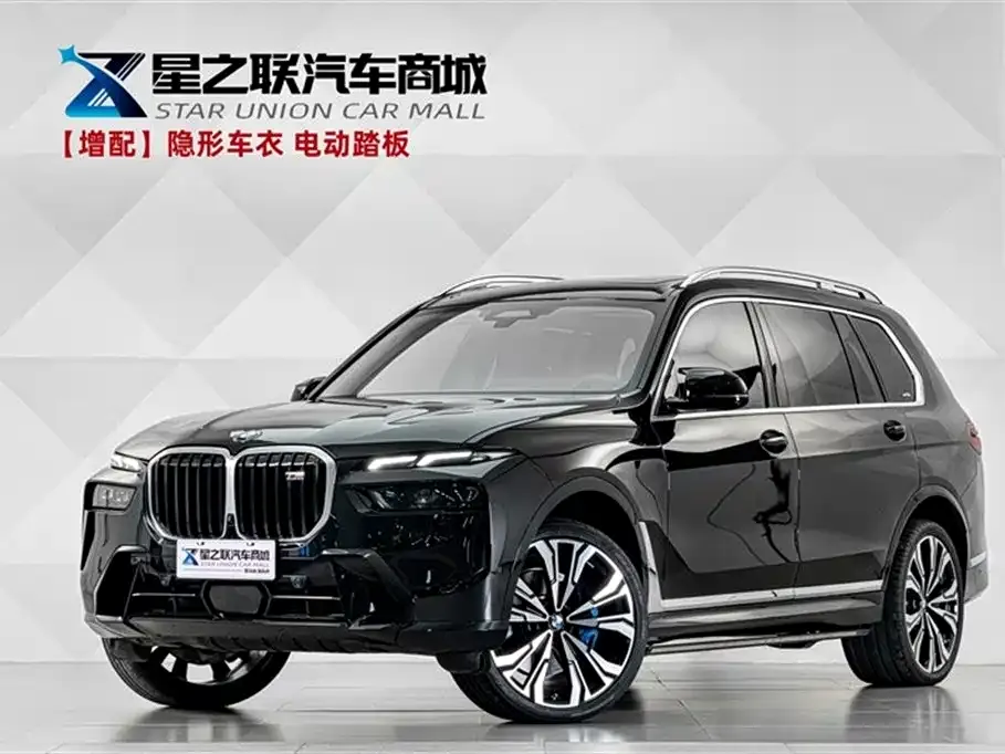 BMW X7 M60i — фото 1