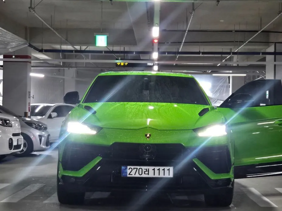 Lamborghini Urus — фото 6