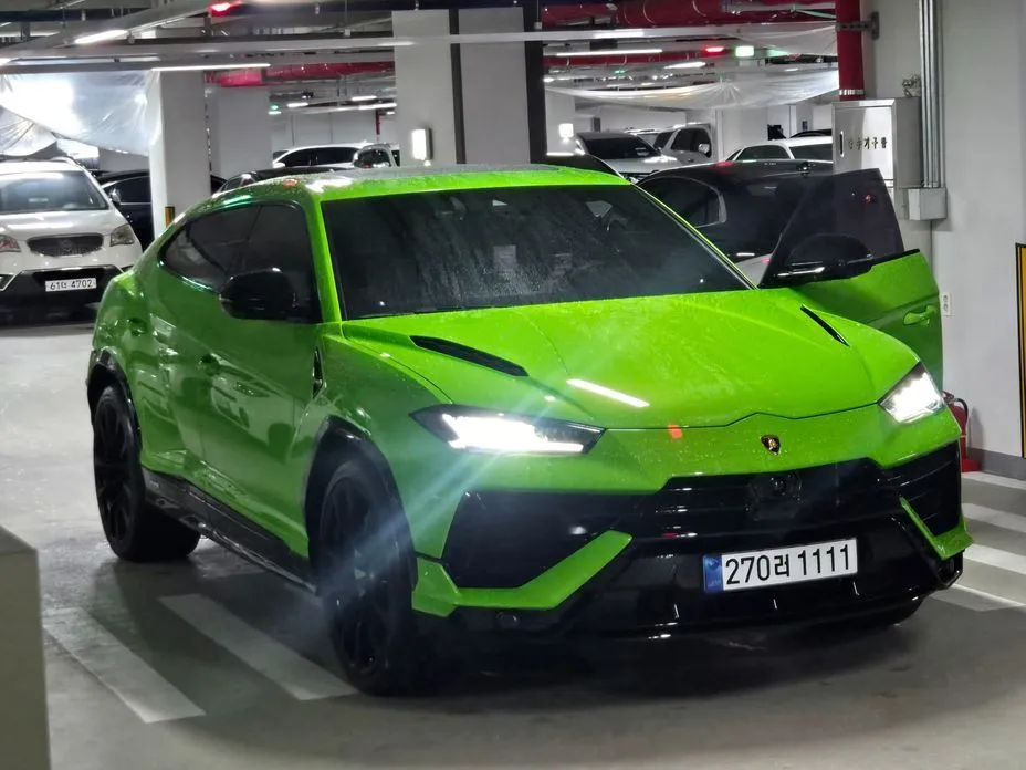 Lamborghini Urus — фото 2