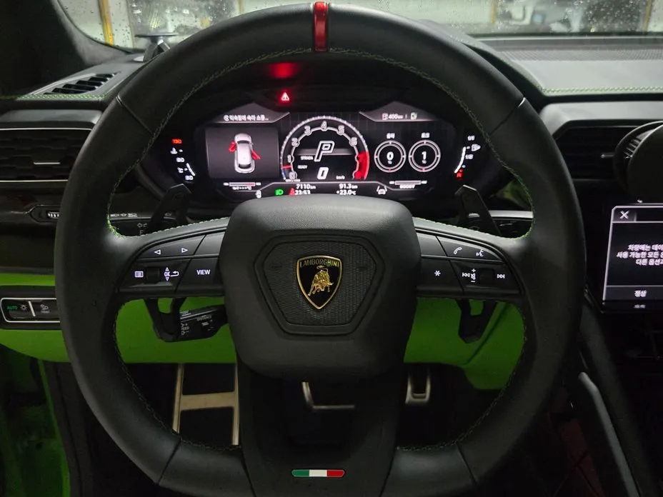 Lamborghini Urus — фото 5
