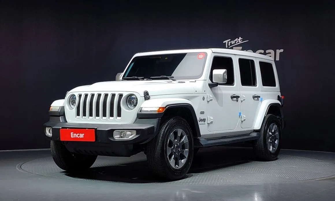 Jeep Wrangler — фото 1