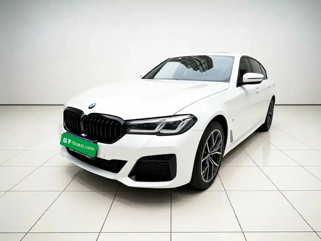BMW 5 Series — фото 2