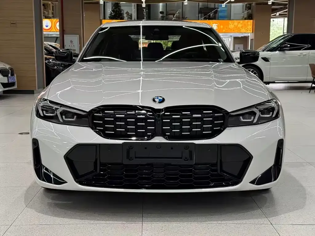 BMW 3 Series — фото 1