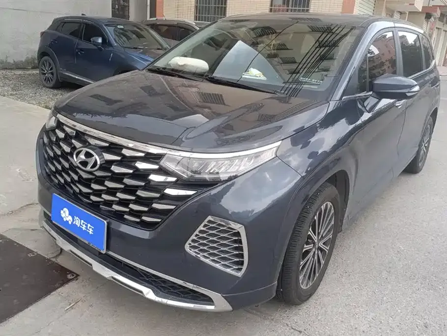 Hyundai Custo — фото 1