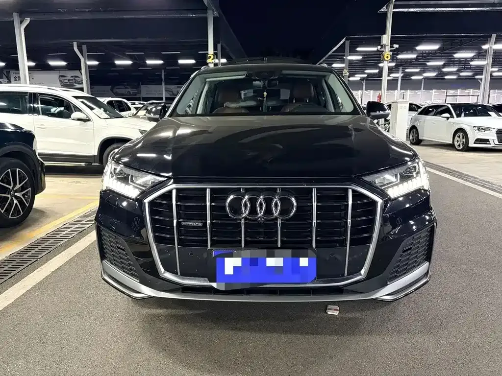 Audi Q7 — фото 3