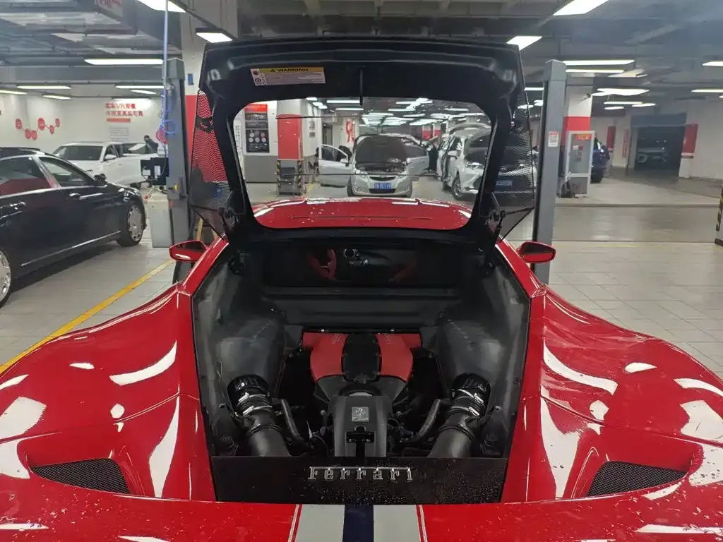 Ferrari F8 — фото 3