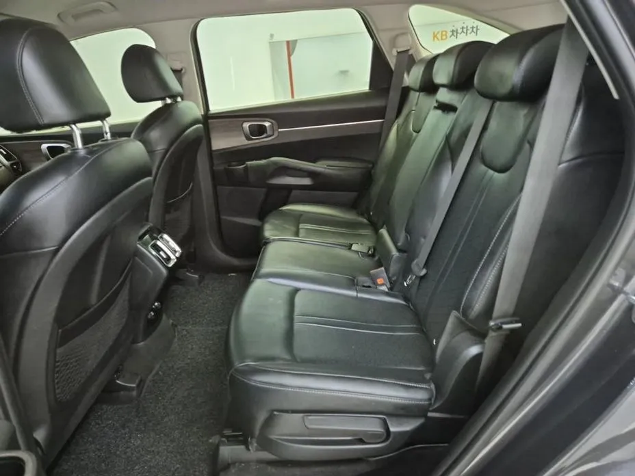 Kia Sorento — фото 3