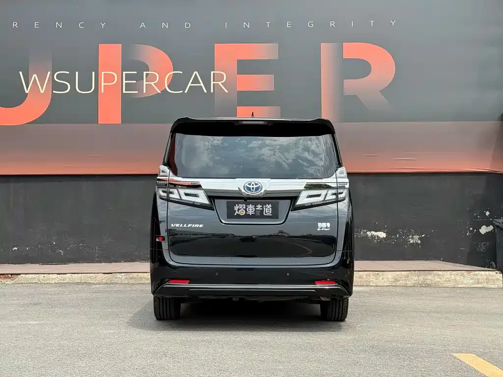 Toyota Vellfire — фото 6