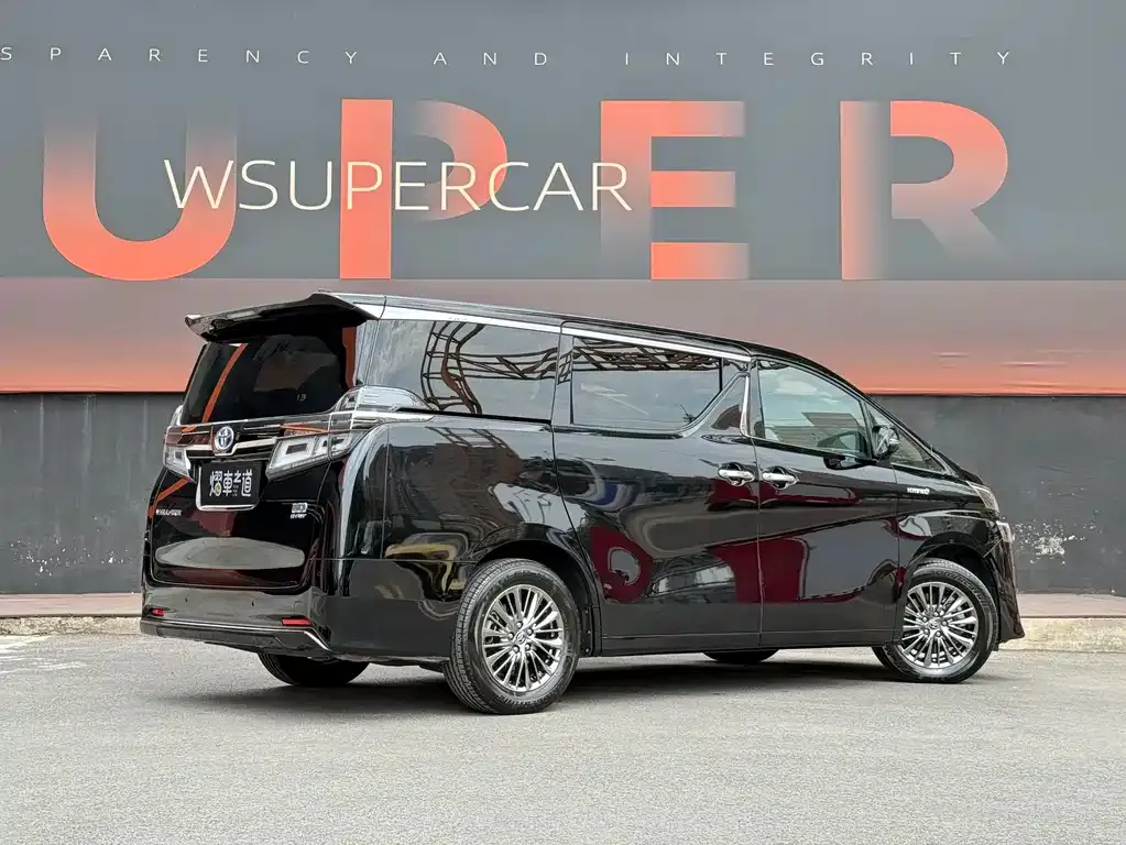 Toyota Vellfire — фото 8