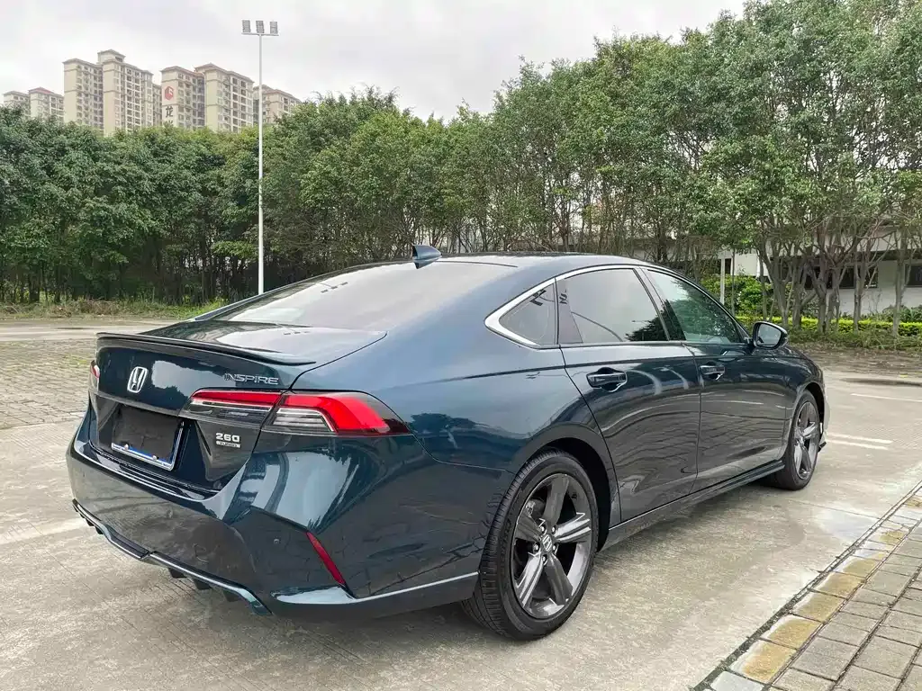 Honda Inspire — фото 4