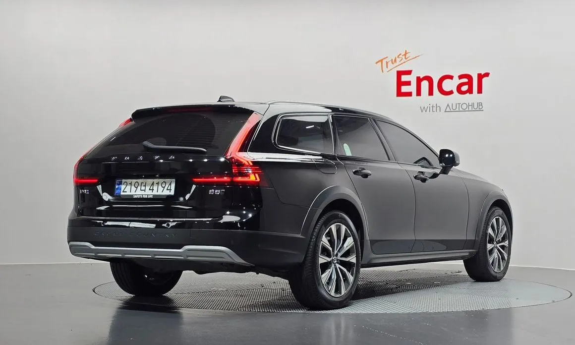 Volvo V90 — фото 2