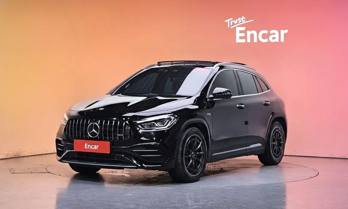 Mercedes-Benz GLA-Class — фото 1