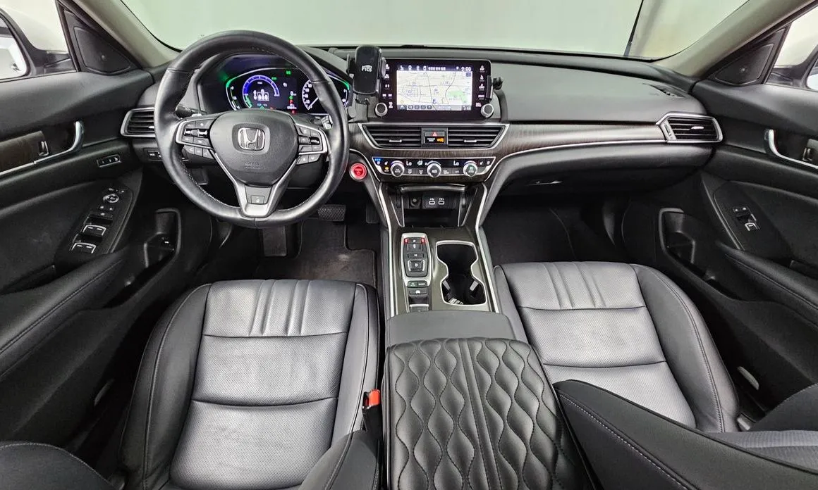 Honda Accord — фото 3