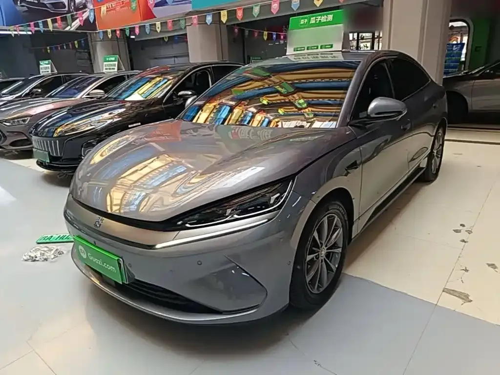BYD Qin L — фото 1