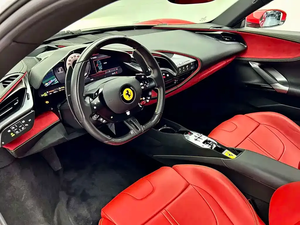 Ferrari SF90 — фото 8