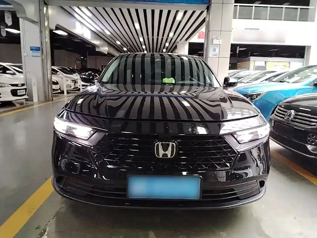 Honda Accord — фото 5
